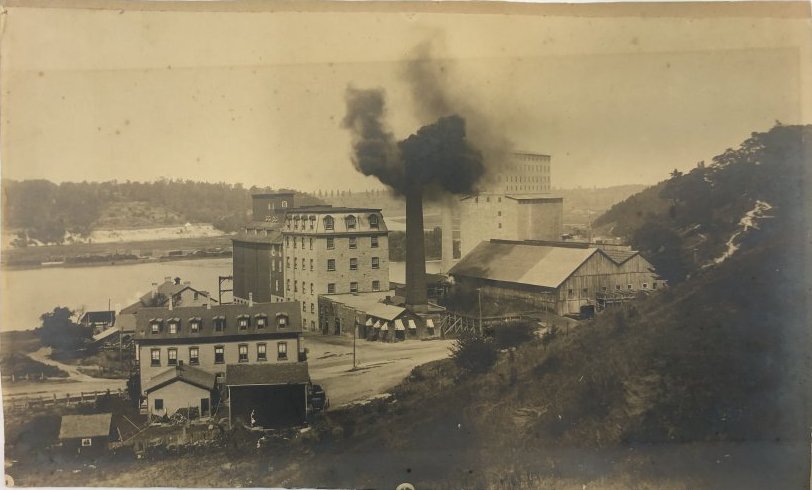 Historic image of the Goderich Harbour